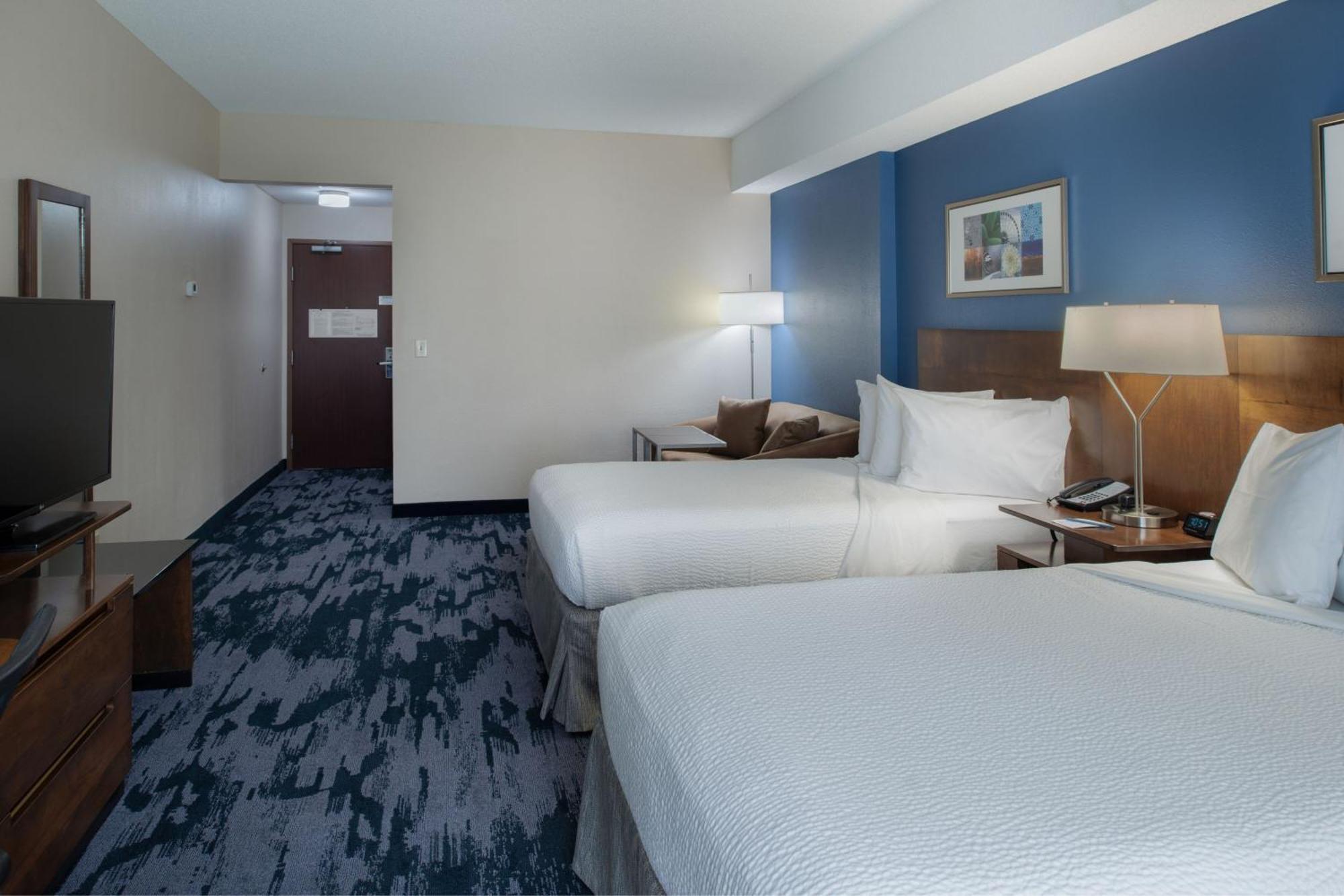 Отель Fairfield By Marriott Troy Экстерьер фото