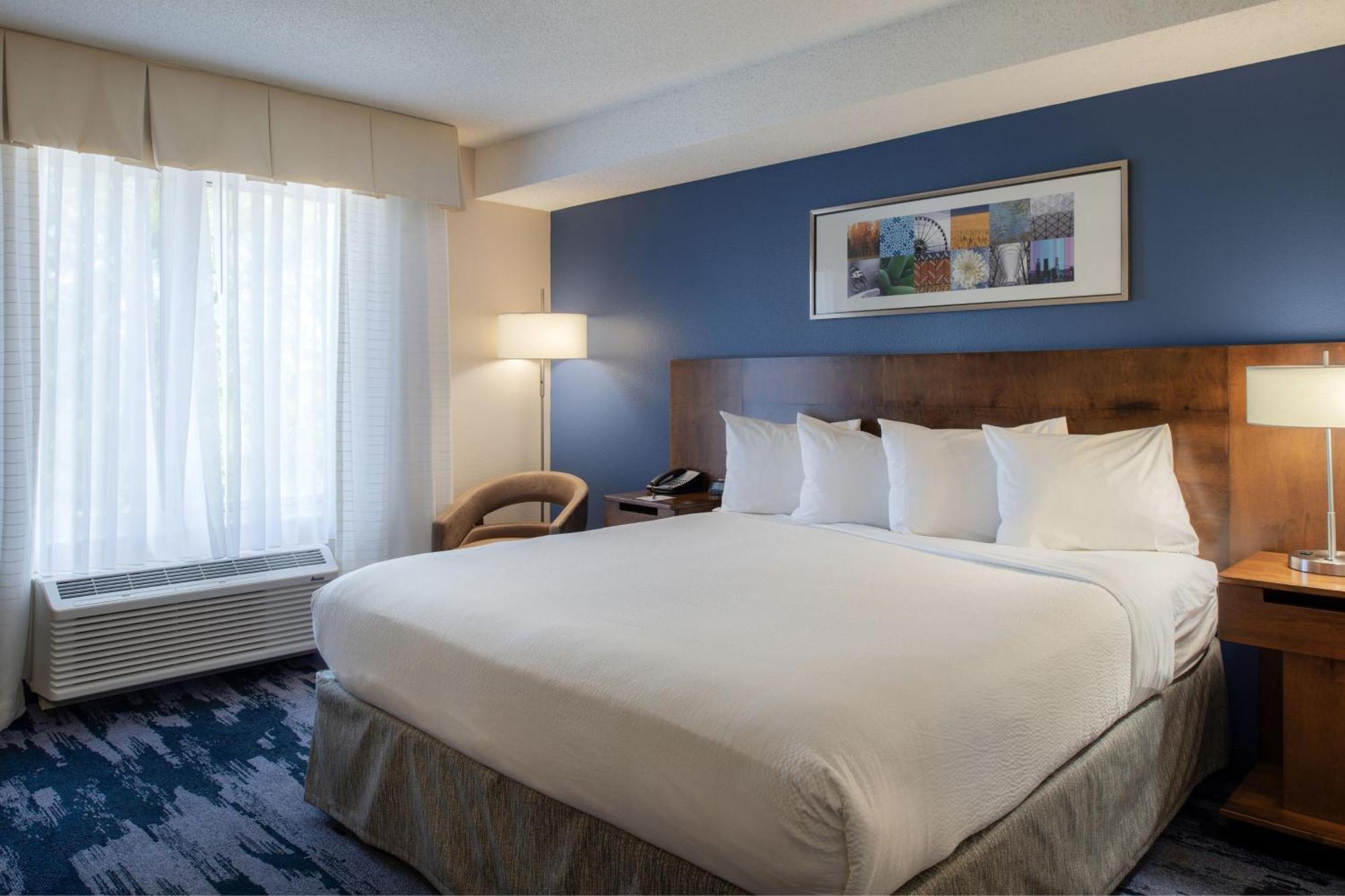 Отель Fairfield By Marriott Troy Экстерьер фото